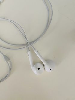 Headphones for iPhone excellent condition