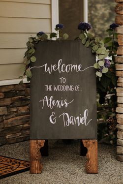 Wedding reader board