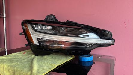 2019-2025 Volvo S60 V60 Headlight Right Passenger LED AFS OEM (contact info removed)1