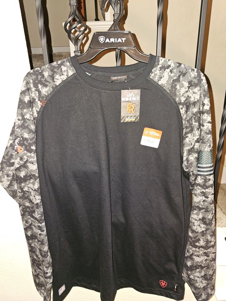 ARIAT FRC BLACK CAMO PULL OVER SHIRTS for Sale in Pasadena, TX - OfferUp