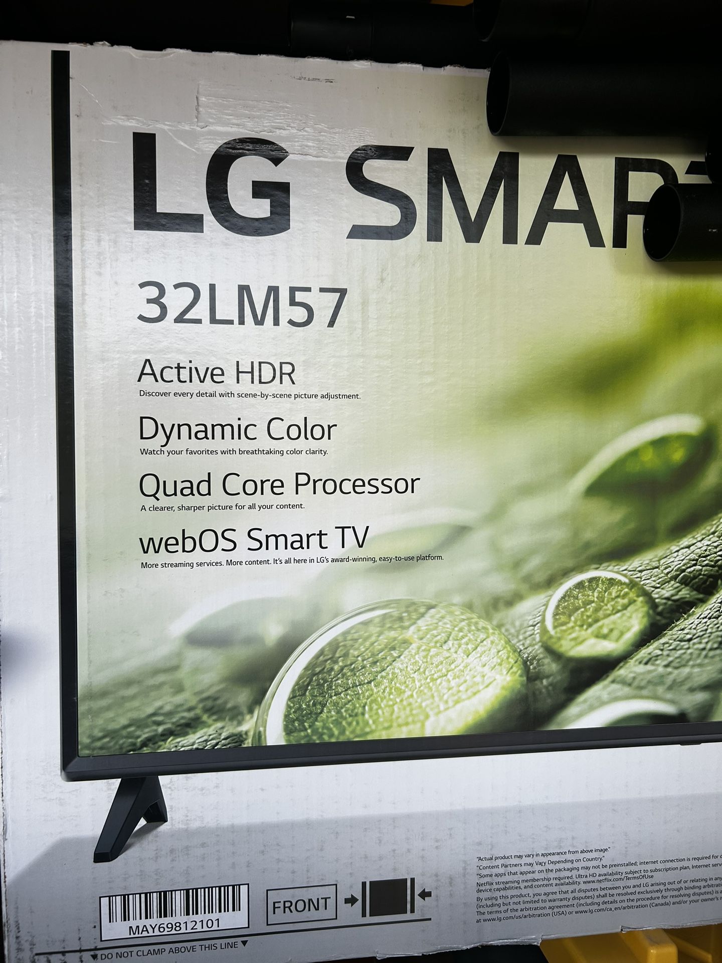 32" LG Smart TV