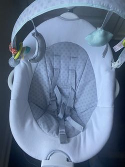 Nearly New Graco Baby Swing $60.00