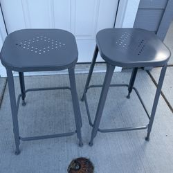 2 Metal Stools 