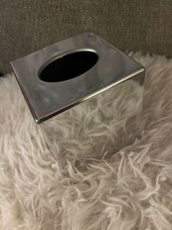 Chic Chrome-Look Tissue Box Cover - Brand New (4"x4")