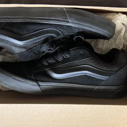 Vans Knu Skool