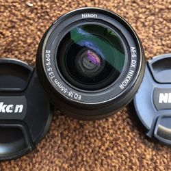 Nikon Nikkor 18-55mm Lens 
