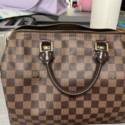 Louis Vuitton Speedy 30