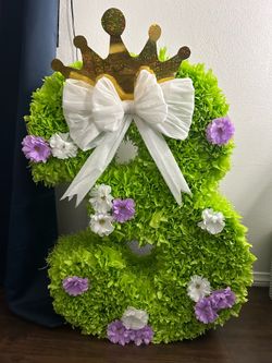 Number 3 Princess Birthday Piñata