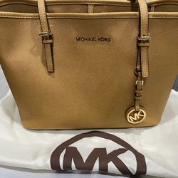 Authentic Michael Kors