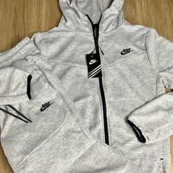 Grey Men Nike Tech