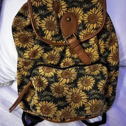 Daisy Backpack