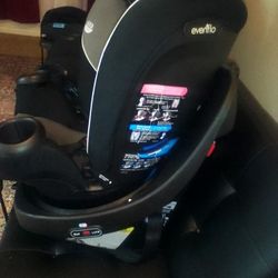 Evenflo Revolve 360 Carseat