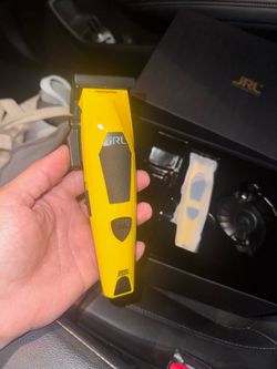 Barber clipper