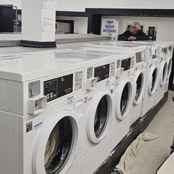 Coin Washing Machines 