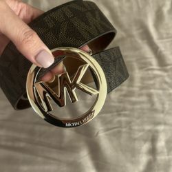 Michael Leather Beauty Sample 