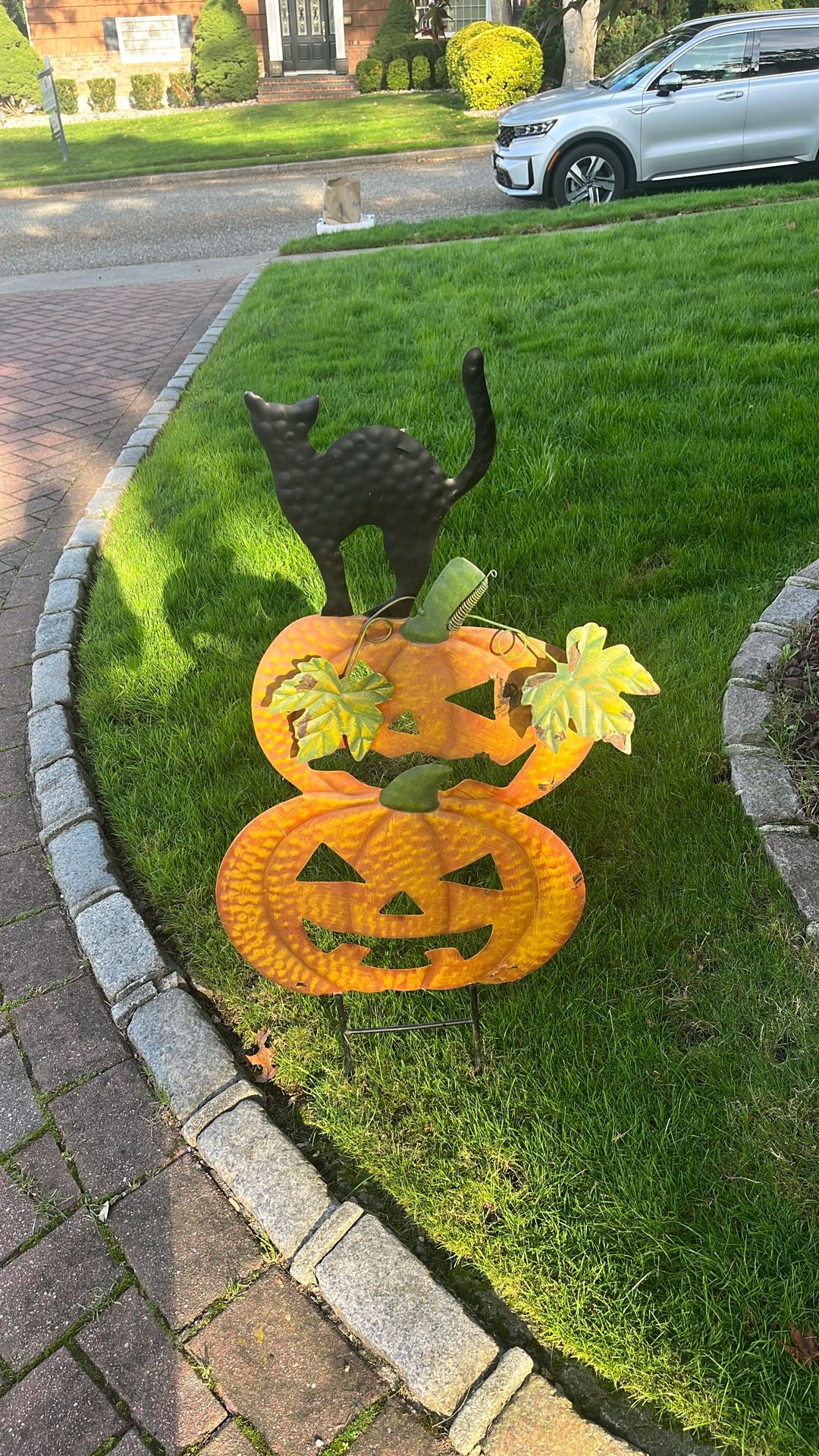 Halloween Jack O’ Lanterns And Black Cat Yard Ornament