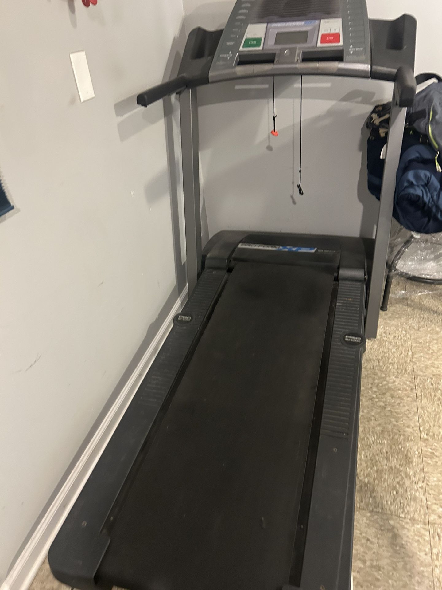 Treadmill 