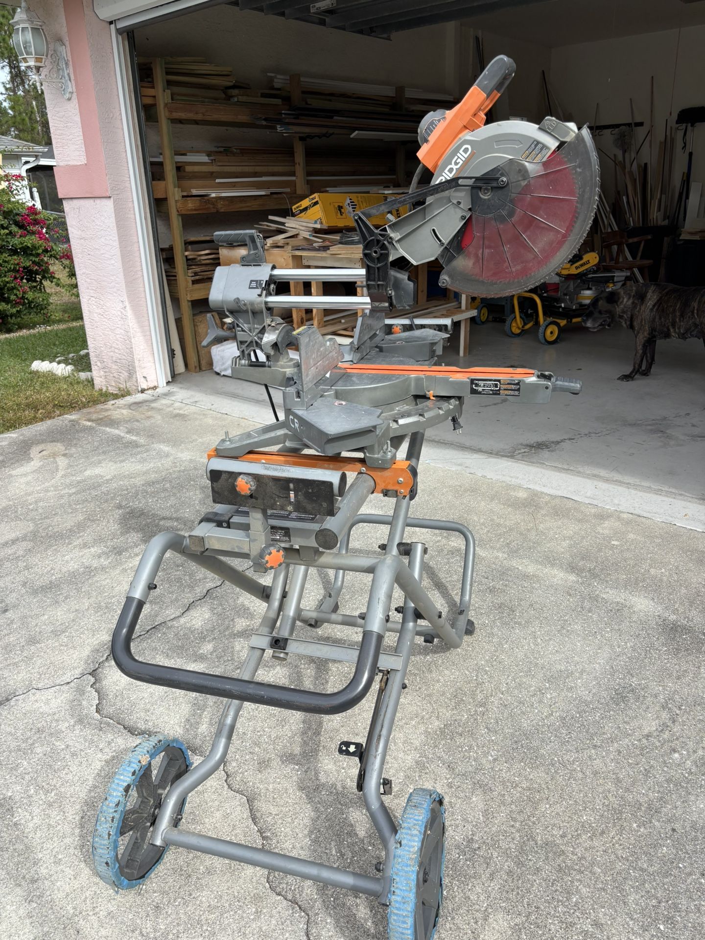 Ridgid 12” Miter Saw + Foldable Mobile Stand 