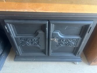 Pair of nightstand stands