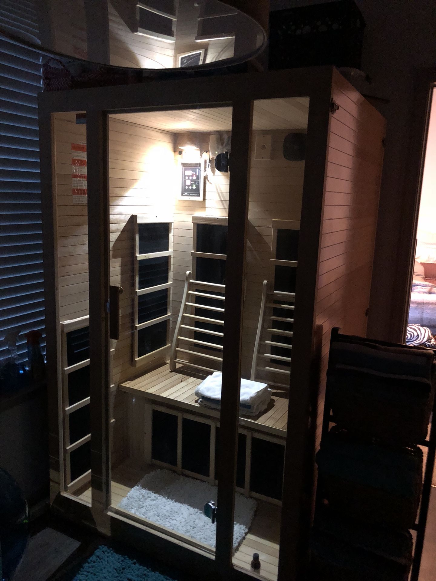 Two person Infrared portable sauna