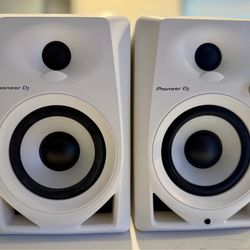 Pioneer DM-40D Active Studio Monitors