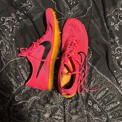 Track spikes