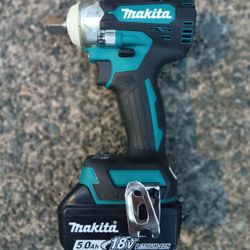 No I will not sell the wrench separate. Makita XWT15Z Brushless.5/16 Impact 1/2Drill Brushed. for Pick Up Fremont Seattle. No Low Ball .No Trades 