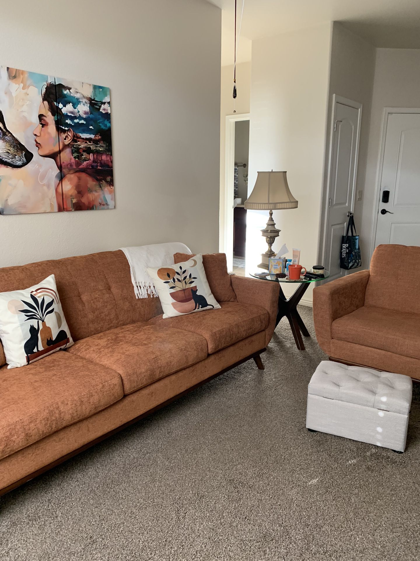 Living Room Set w/ End Tables And Coffee Table 
