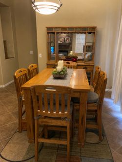 Brown 8 chair hightop dining table set