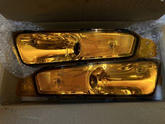 OEM Ford Mustang 2005-2009 Parking Light Assembly L/R