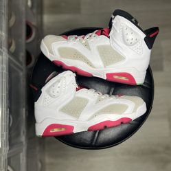 Air Jordan Retro 6s
