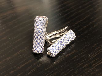 Gubelin Sapphire and Gold Earrings 18k