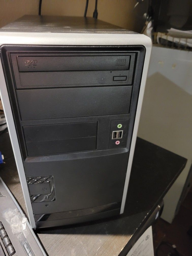 Windows 10 Tower Computer