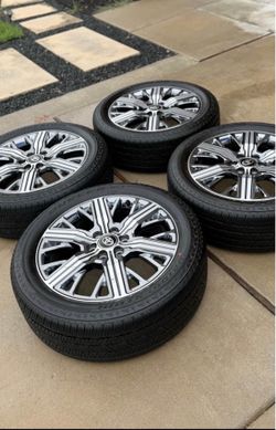 Rines con llantas 22”