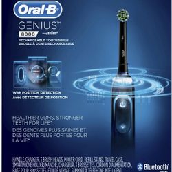 Oral-B Genius 8000 smart electric toothbrush New In Box