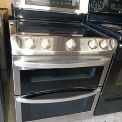 L/G Glass Top Stove Double Oven Everything Works Good 👍