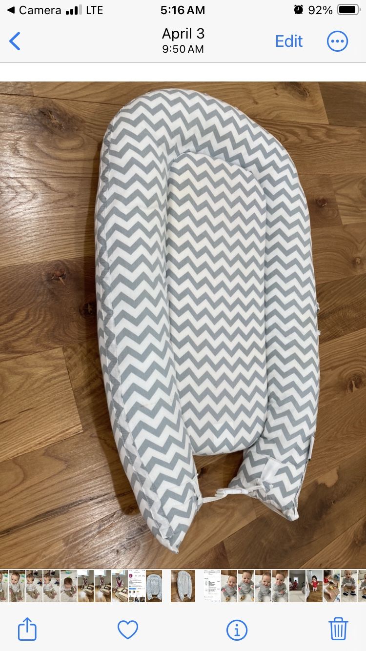 Baby lounger