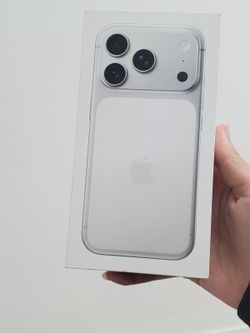 10% off up to 50$ each item Valid until June 30th - iPhone 17 Pro Max 6.9" (Unlocked) 256GB Silver New
