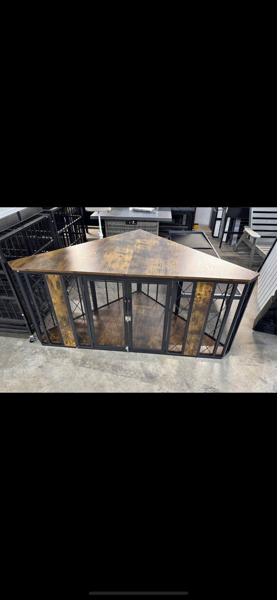 New 60 inch extra large corner dog crate