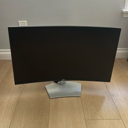 Dell 32 Curved 4K UHD Monitor - S3221QS