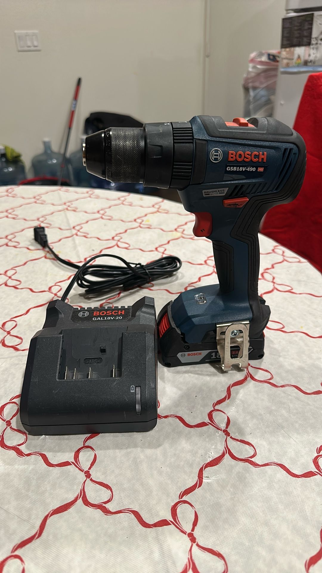 Bosch GSB18V-490 Drill Set 