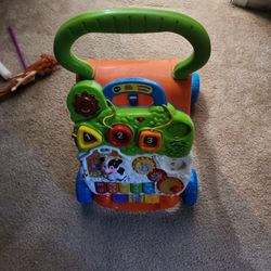 Vtech Learning Walker. Keyboard Sounds Shapes 