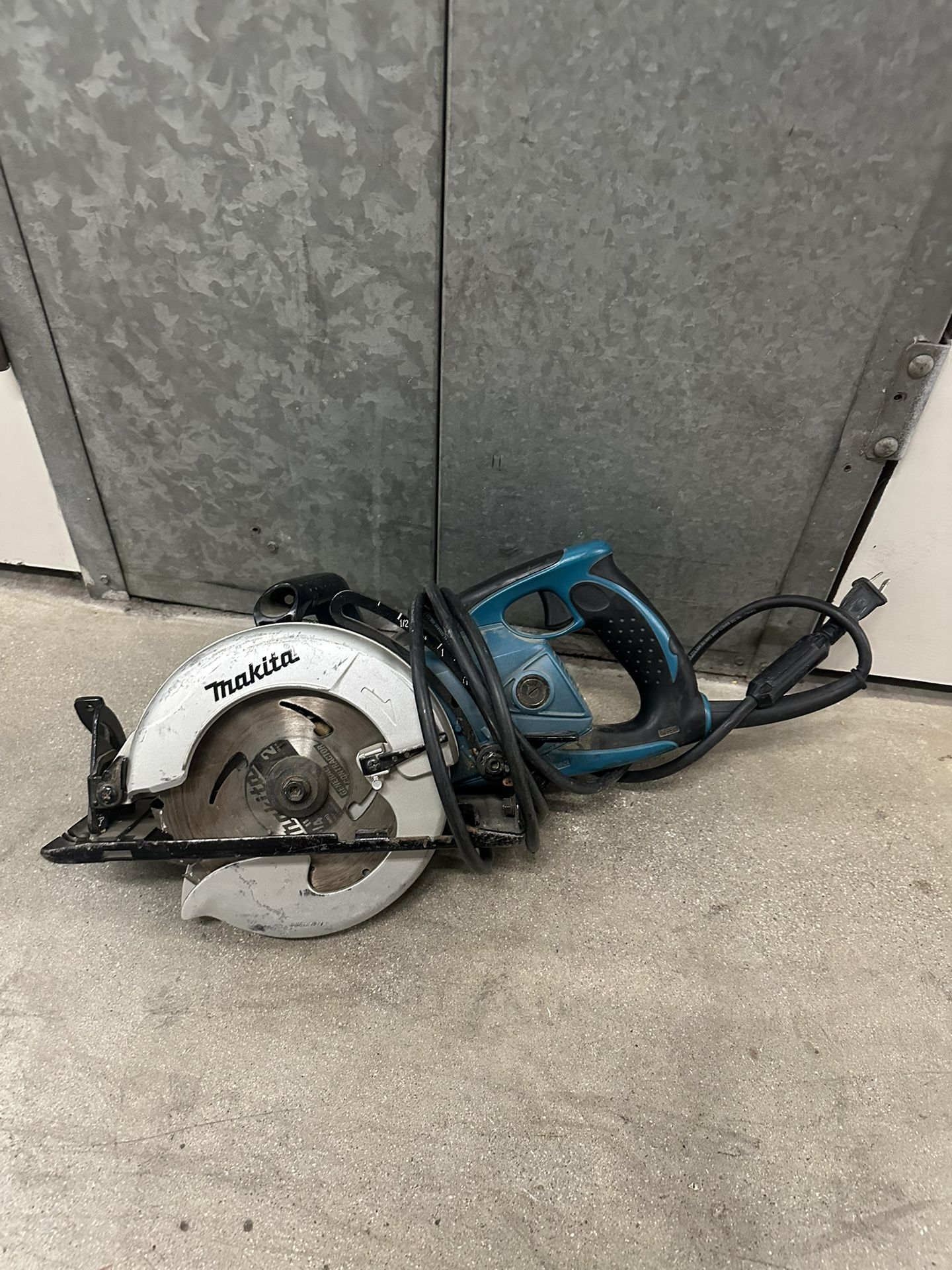 Makita