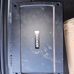 Kicker 4 channel Amp