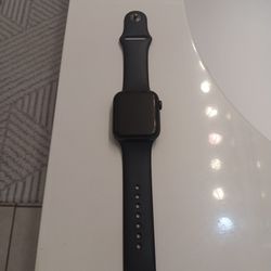 Apple Watch SE  (GPS) 44mm 