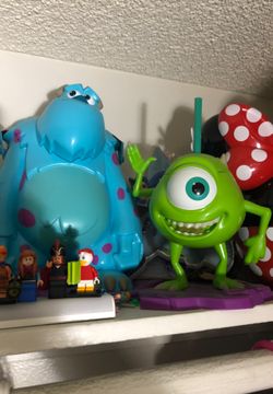 Monsters inc Disney popcorn and soda