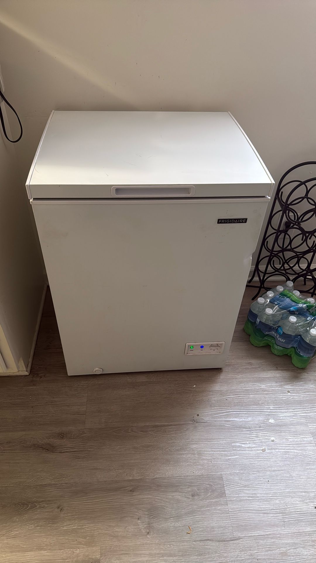 Deep freezer