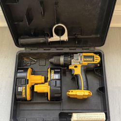 Dewalt 18V Hammer Drill