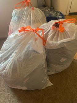 Women’s Clothing Lot