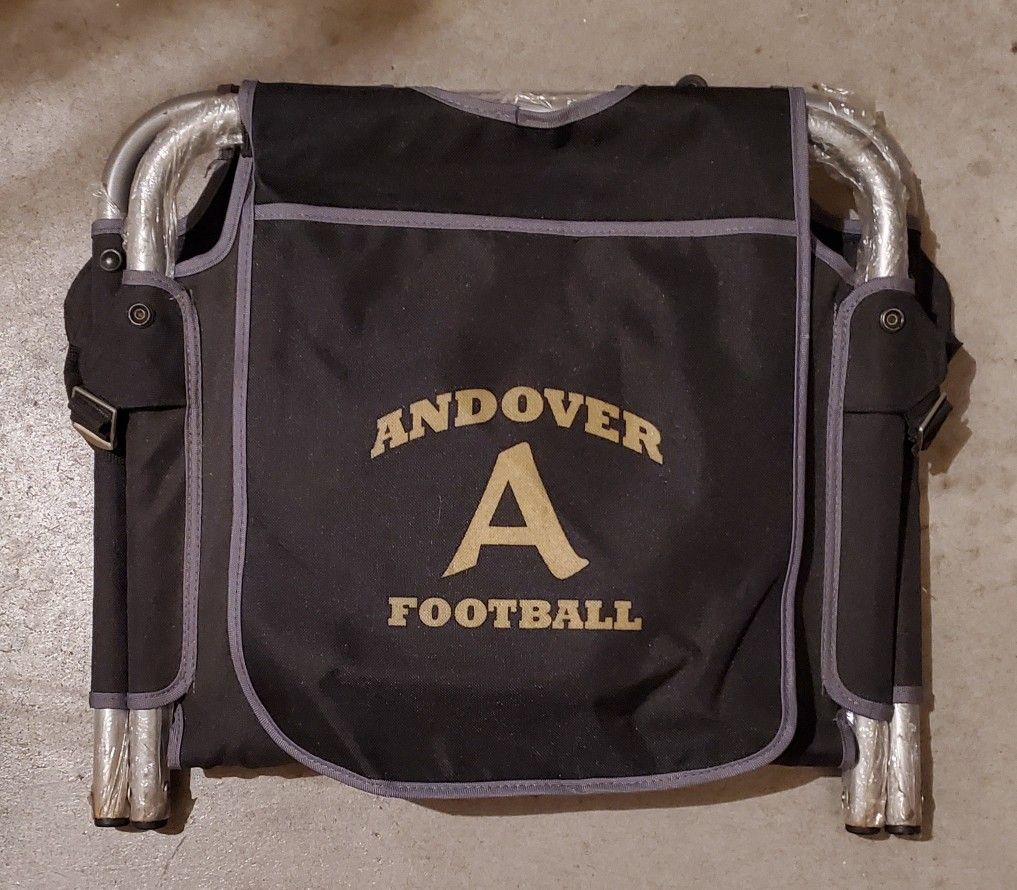 NEW Andover Huskies Football Stadium Seat with Storage Pocket & Carrying Handle